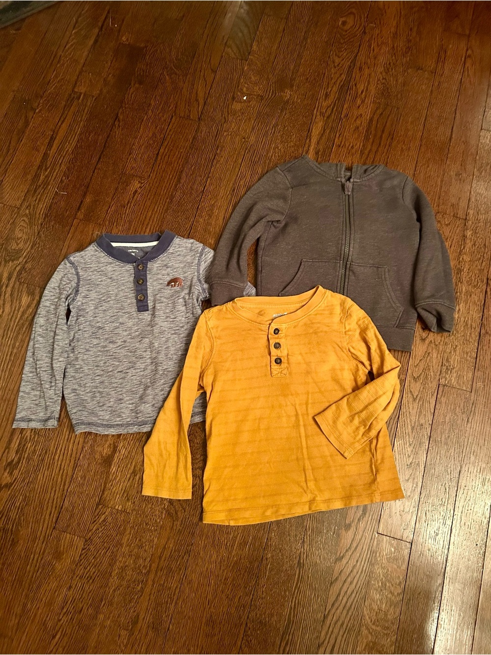 Bundle of 3T tops